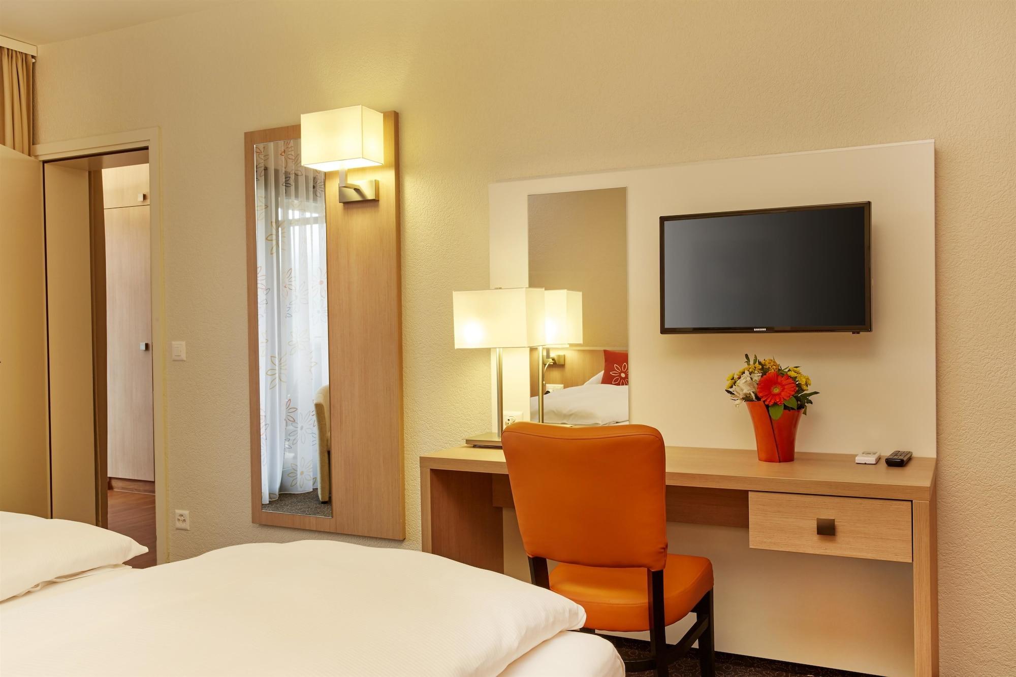H4 Arcadia Hotel